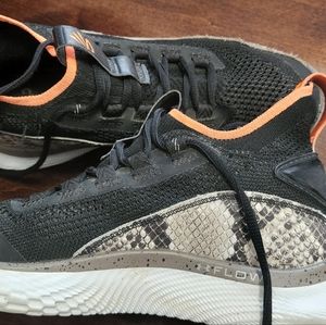 Curry basketball shoes